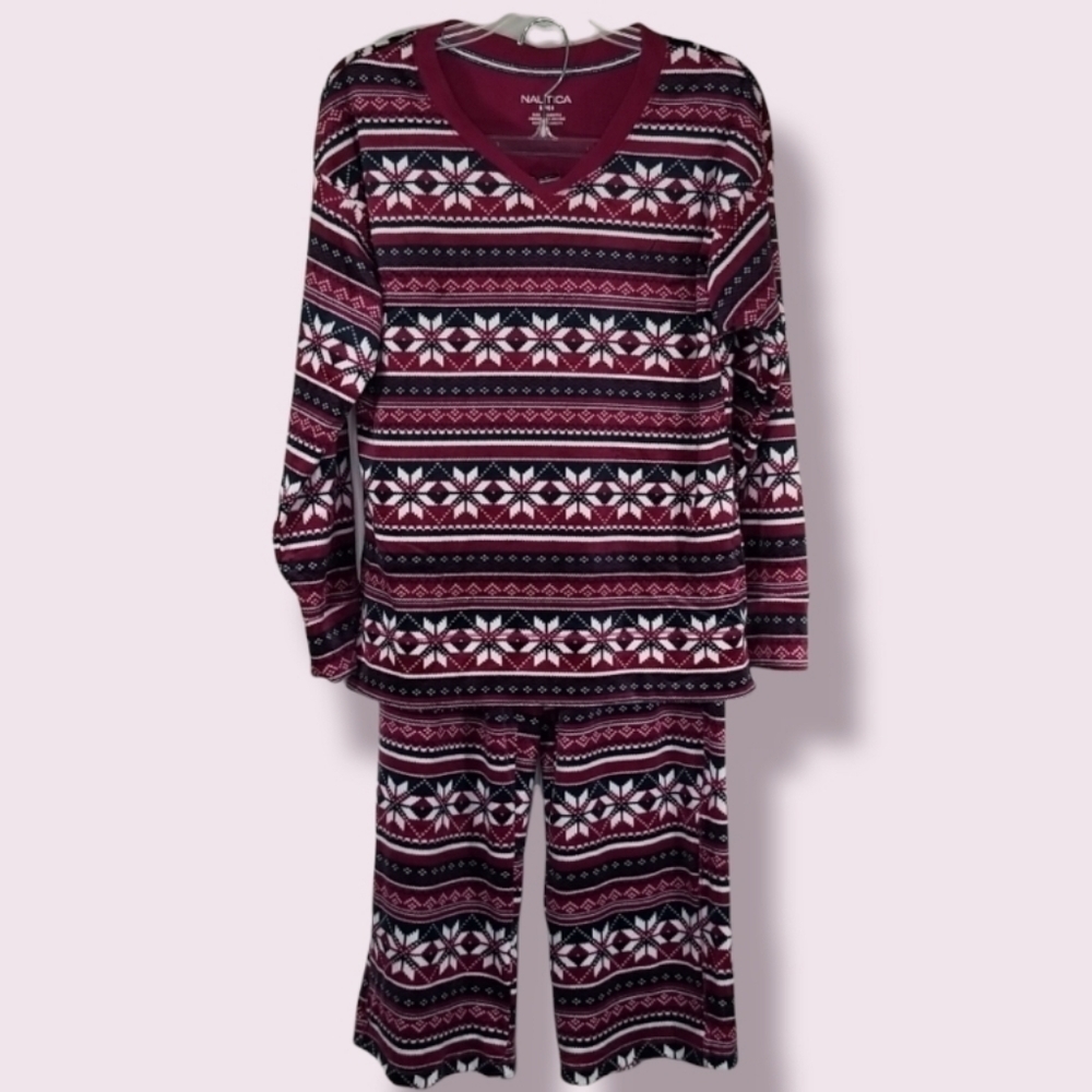 Nautica Graphic Pattern Women's 2 pc Fleece Pajamas